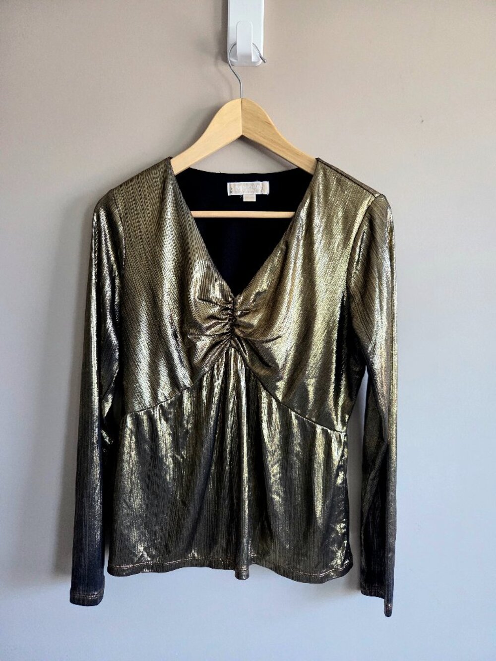 Michael Kors Gold Shimmer Metallic Blouse Long Sleeve V-Neck